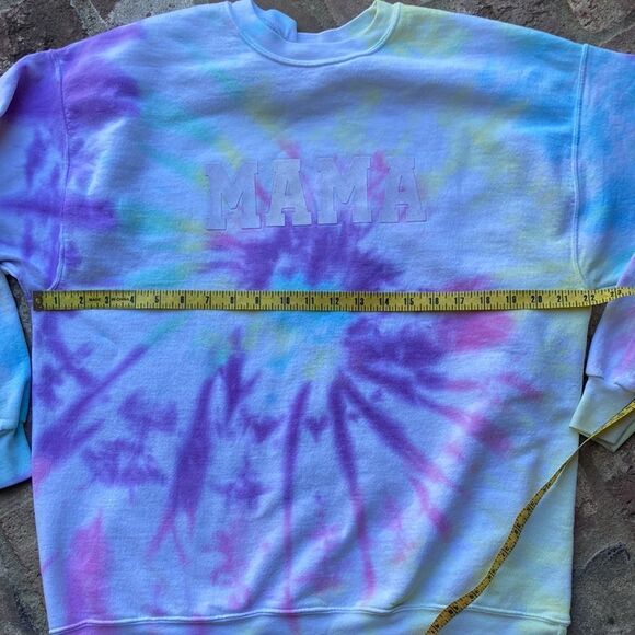 Women’s Graphic Tye Dye MAMA Crewneck Sweatshirt Size Medium - Picture 8 of 10